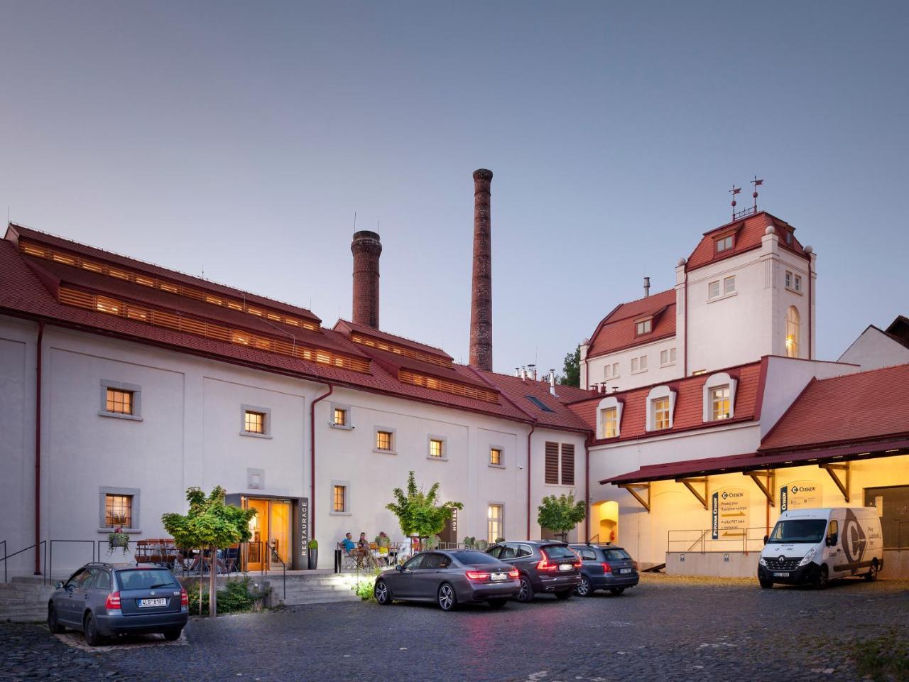 Hotel Kleis Cvikov Eksteriør bilde